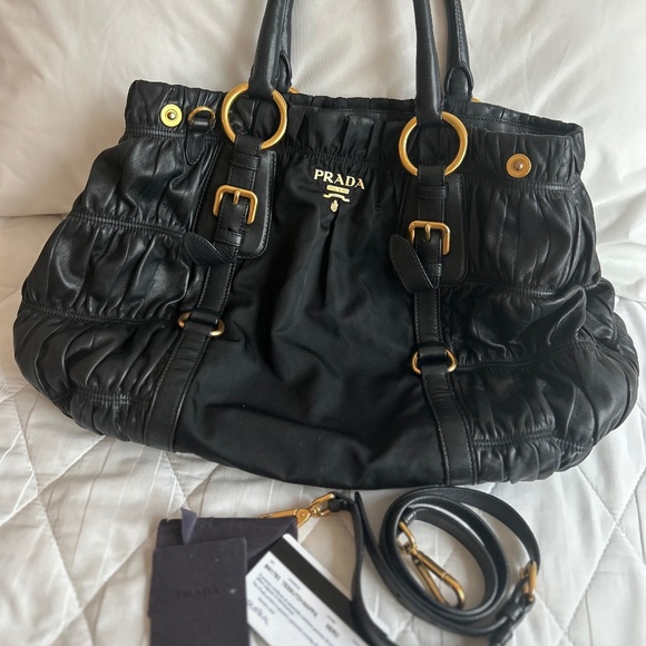 Prada Tessuto Nappa Nero - Picture 1 of 11